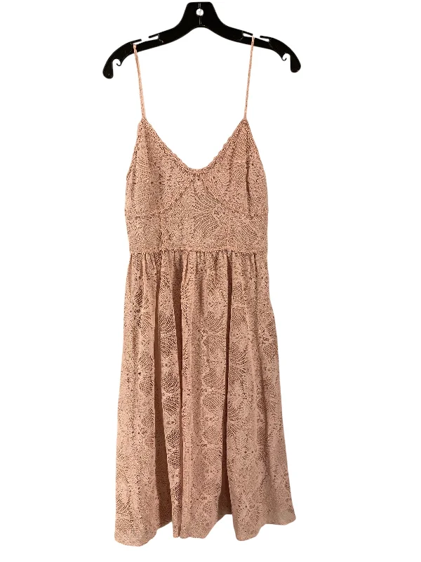 Dress Casual Midi By Clothes Mentor In Pink, Size: M